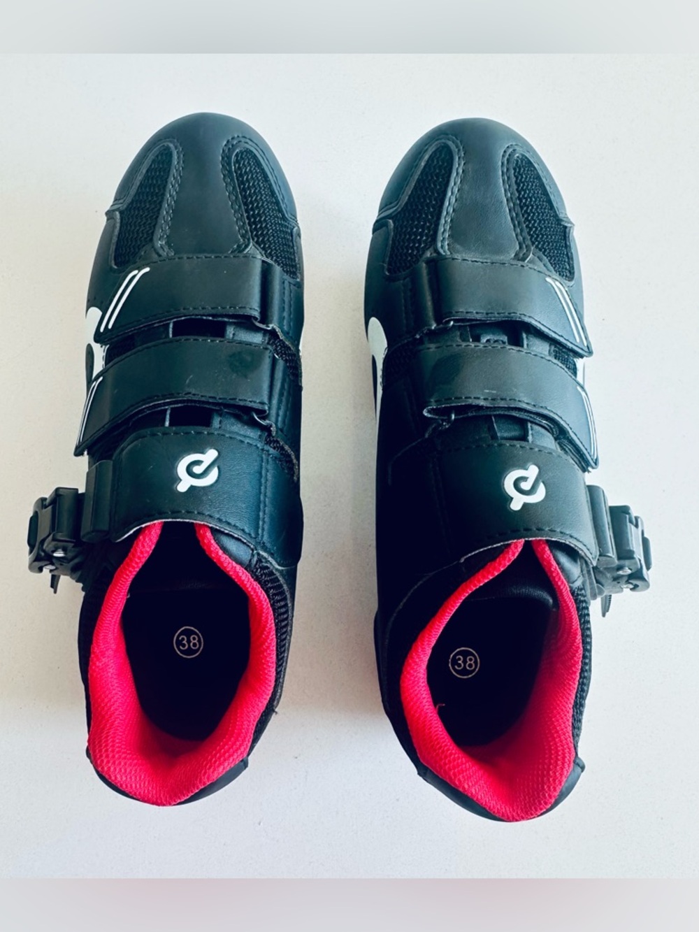Peloton Bike Shies - Size 38 / US 7 - like new!